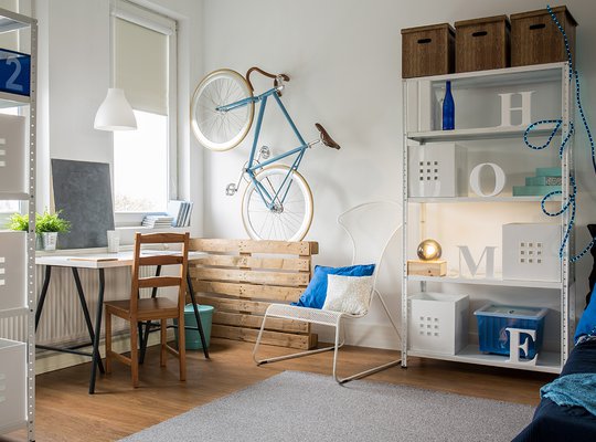 Comfortable-small-studio